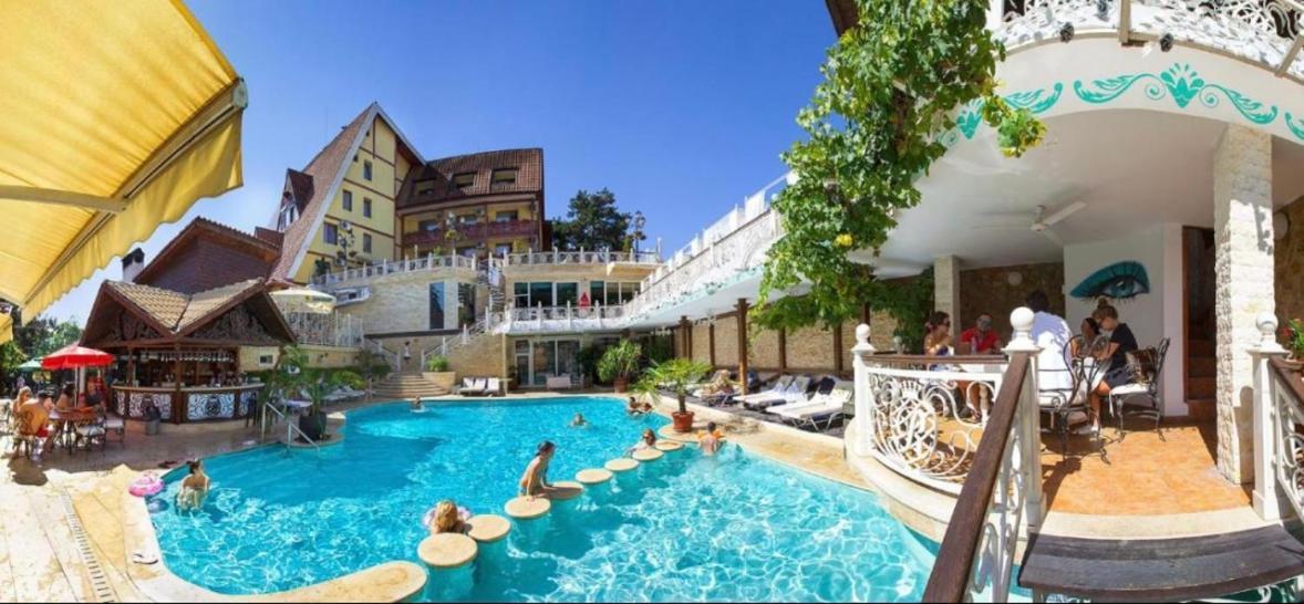 Luxury Apartment Rich 3 فيلينغراد المظهر الخارجي الصورة