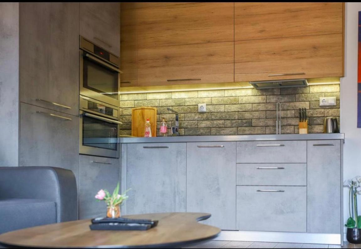 Luxury Apartment Rich 3 فيلينغراد المظهر الخارجي الصورة