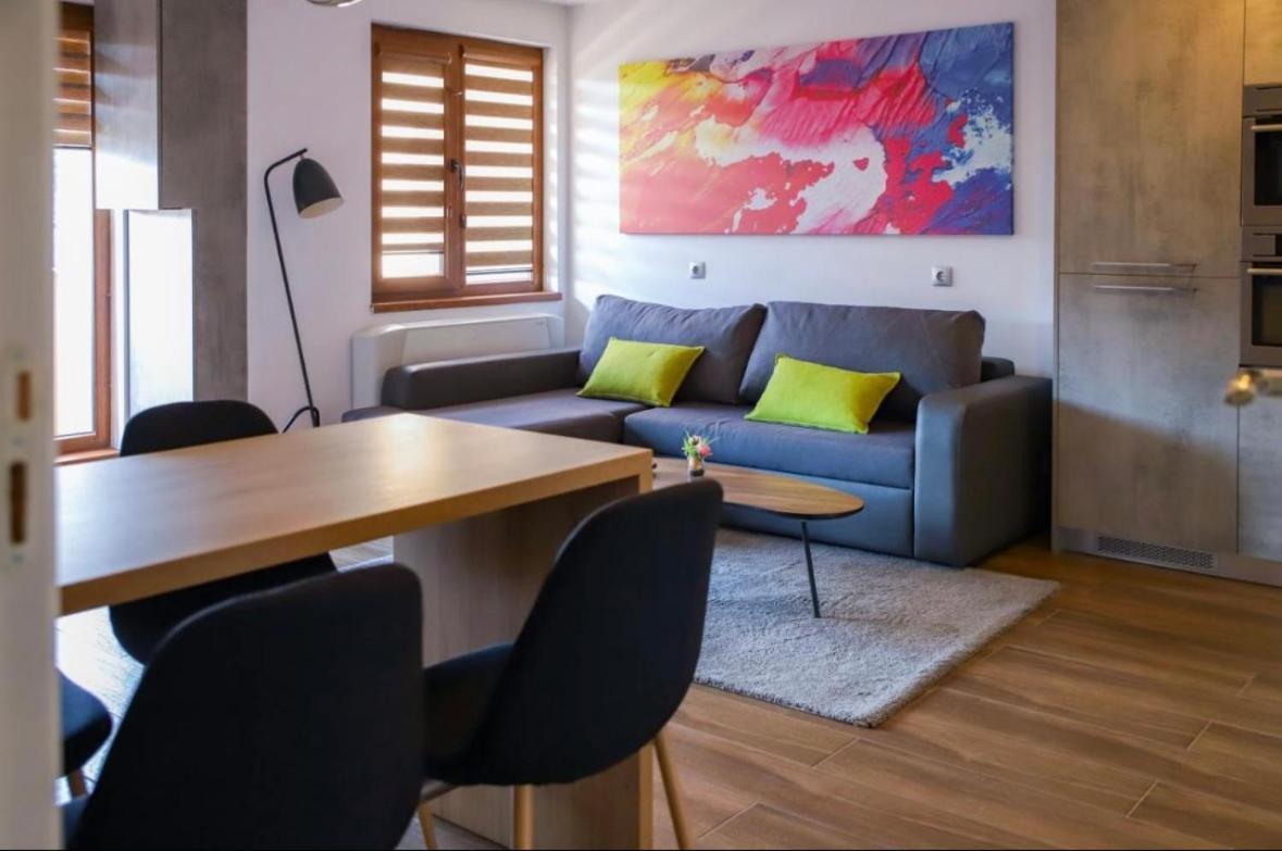 Luxury Apartment Rich 3 فيلينغراد المظهر الخارجي الصورة